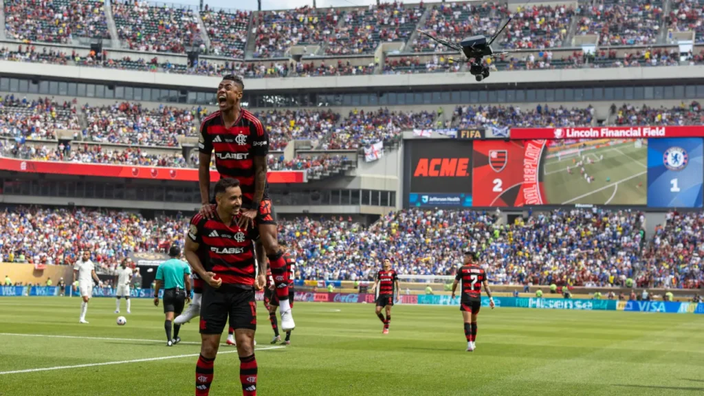 Bruno Henrique muda jogo, Fla vira sobre Chelsea em 3 min e encaminha vaga