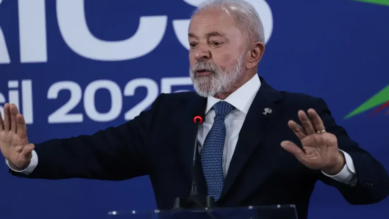 Lula lidera em Minas e abre 18 pontos sobre Flávio Bolsonaro