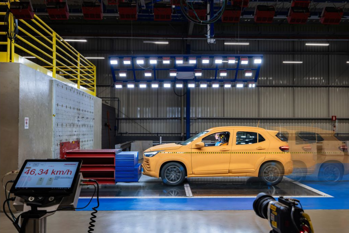 Stellantis Betim inaugura centro de testes para carros elétricos