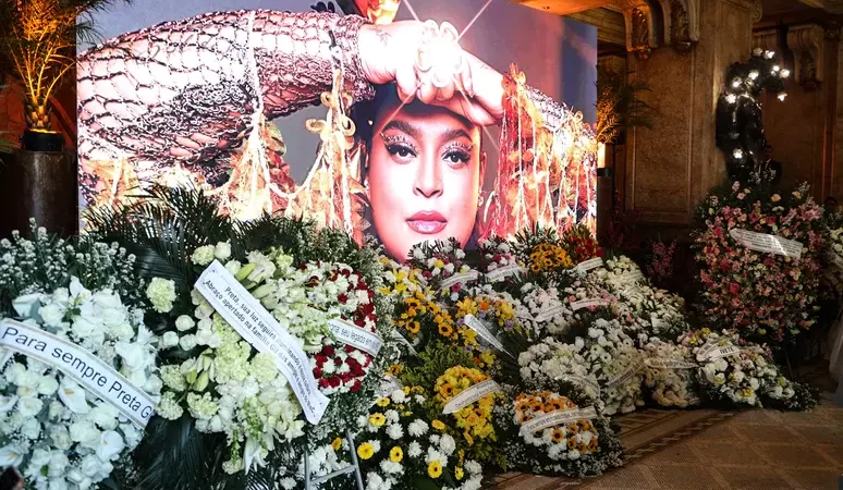 Famosos se despedem de Preta Gil em um velório emocionante