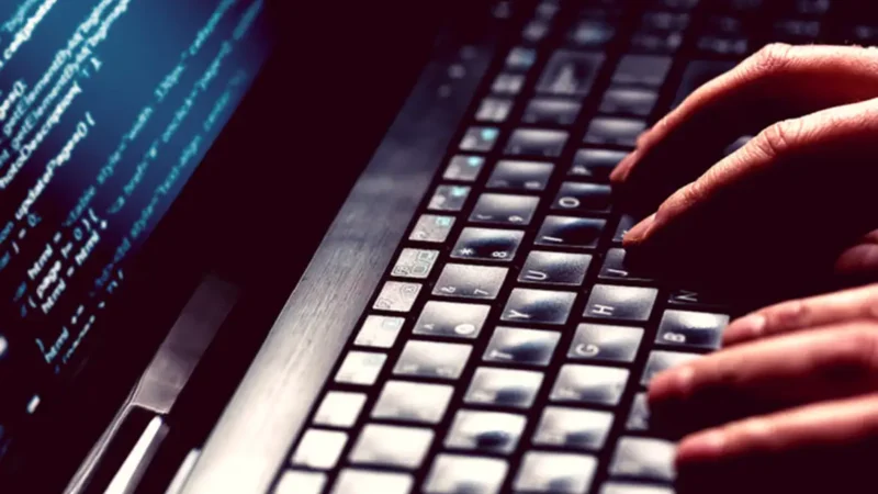 Empresa alvo de ataque hacker volta a operar