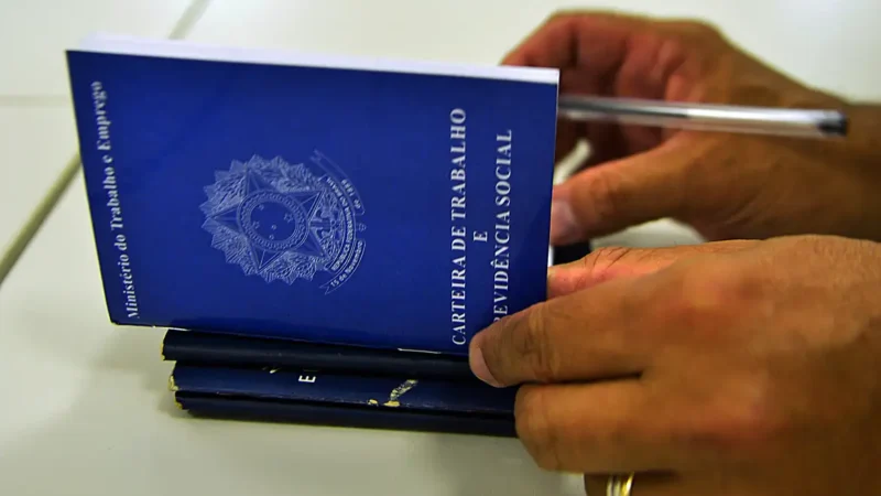 Seletiva de vagas de empregos em Betim