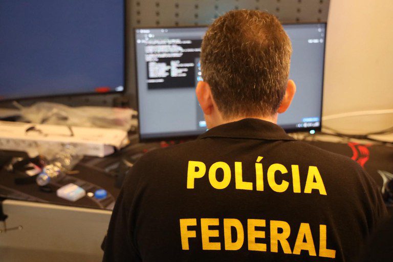 PF deflagra Operação Magna Fraus contra fraudes no PIX