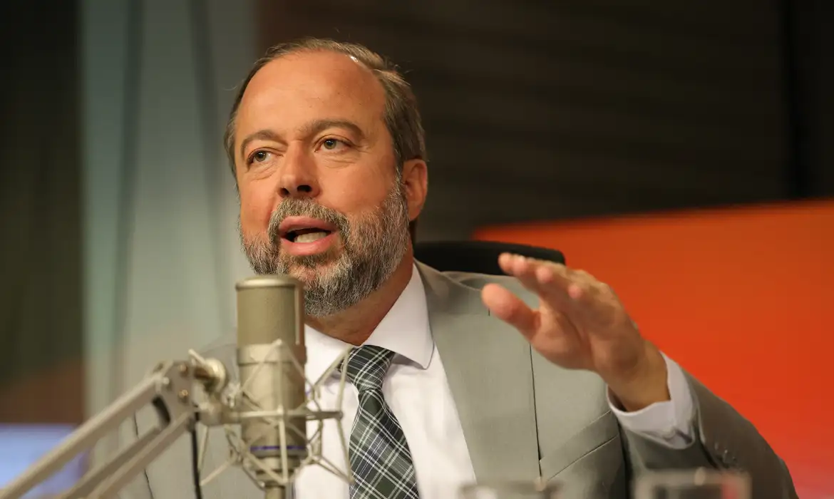 Apagão de energia no Brasil surgiu na subestação de Bateias