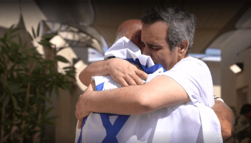 Libertação dos reféns cria novos desafios para paz mundial