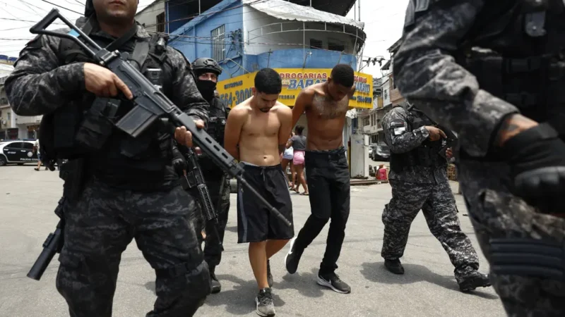 Megaoperação no Complexo do Alemão deixa 64 mortos