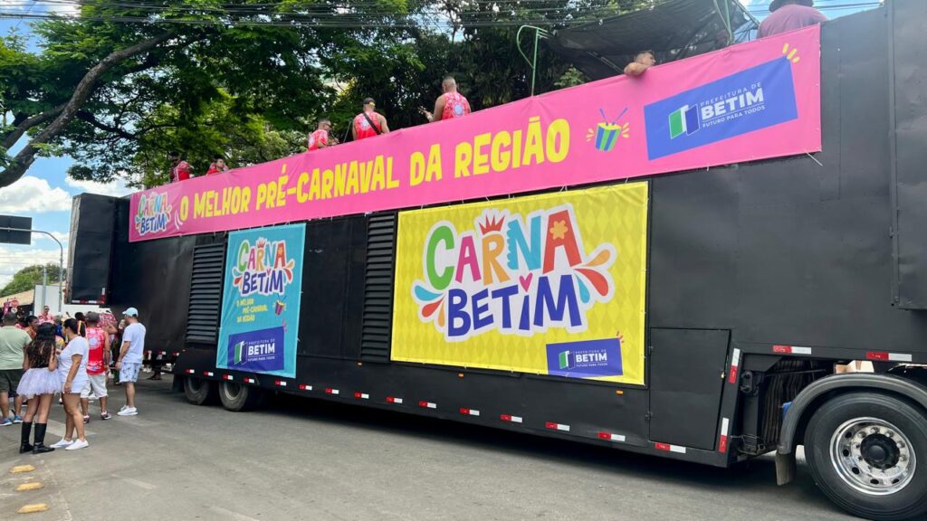 políticas culturais em Betim economia criativa de Minas Gerais blocos do pré-carnaval produção cultural local eventos públicos organizados