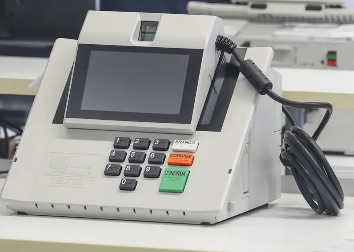 O fim da reeleição no Brasil impactará as finanças dos partidos