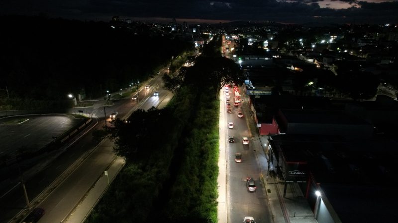 Betim moderniza iluminação 