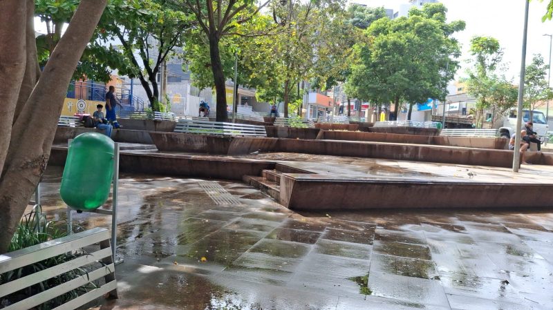 Prefeitura de Betim inicia ação integrada de limpeza e requalificação de praças 