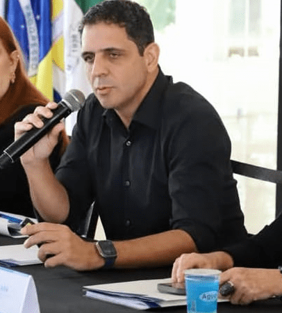 Heron concede reajuste de 36% para motorista da Prefeitura de Betim