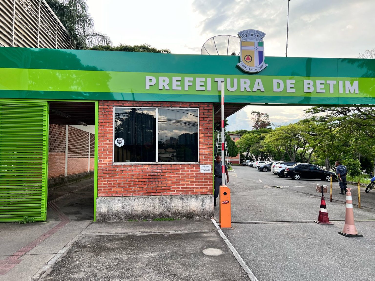 Lei vai acelerar pedidos de aposentadoria dos servidores de Betim 