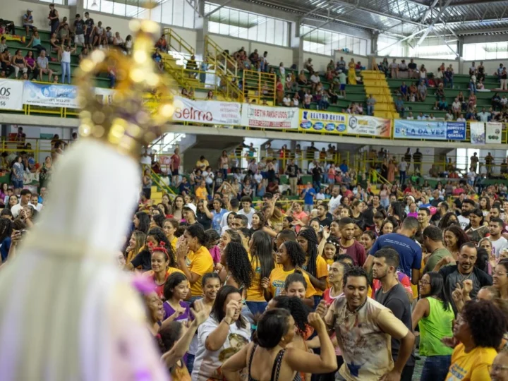 Betim troca a folia pela fé no Rebanhão do Senhor 2026