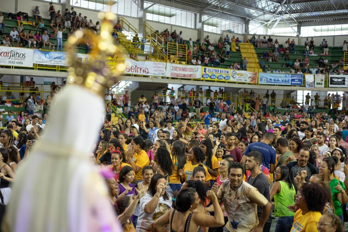 Betim troca a folia pela fé no Rebanhão do Senhor 2026