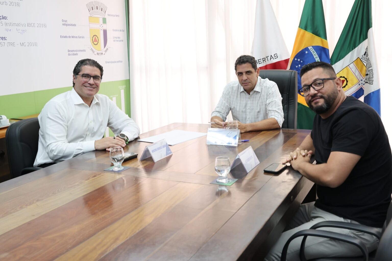 Heron aposta em um jovem político para liderança do governo na Câmara de Betim