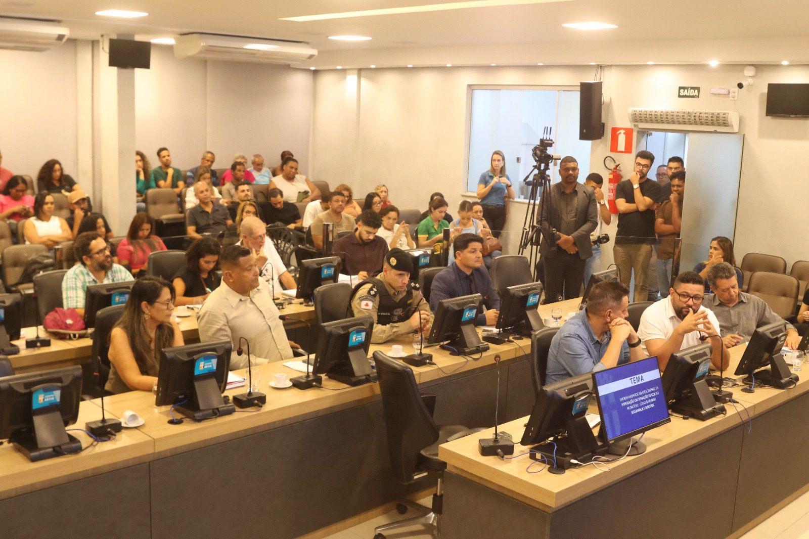 Audiência sobre moradores de rua em Betim expõe crise social