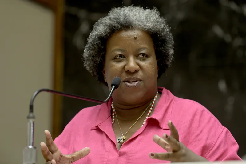 Ministra do governo Lula visita Betim para instalar “Museu Vivo”