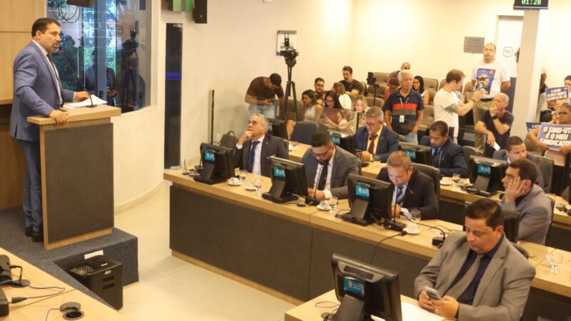 Piso salarial para mediadores pedagógicos de Betim é aprovado na Câmara