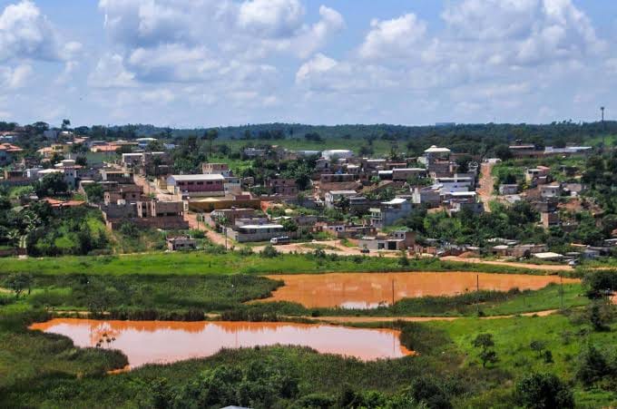 Parque do Cedro em Betim sem água e esgoto