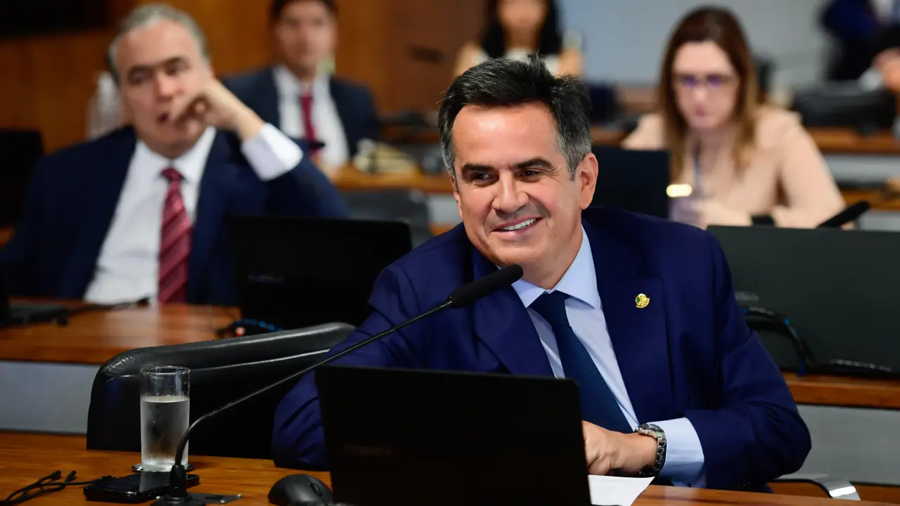 Ciro Nogueira recebia mesada de R$ 500 mil de Vorcaro, diz PF
