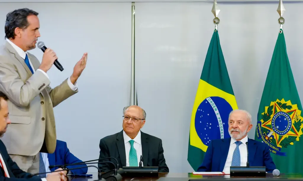 taxa das blusinhas