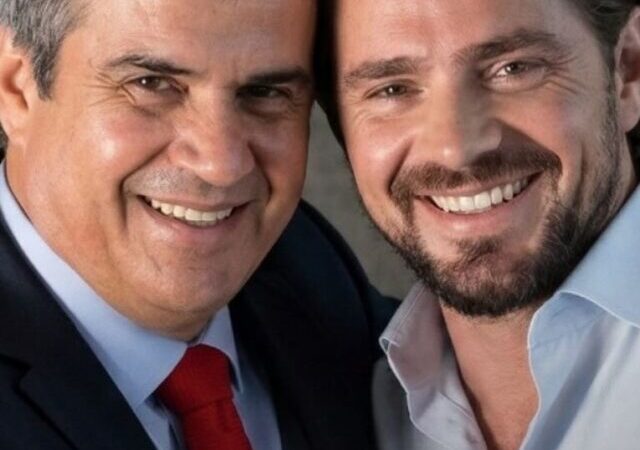 O senador que se enrolou no envelope pardo