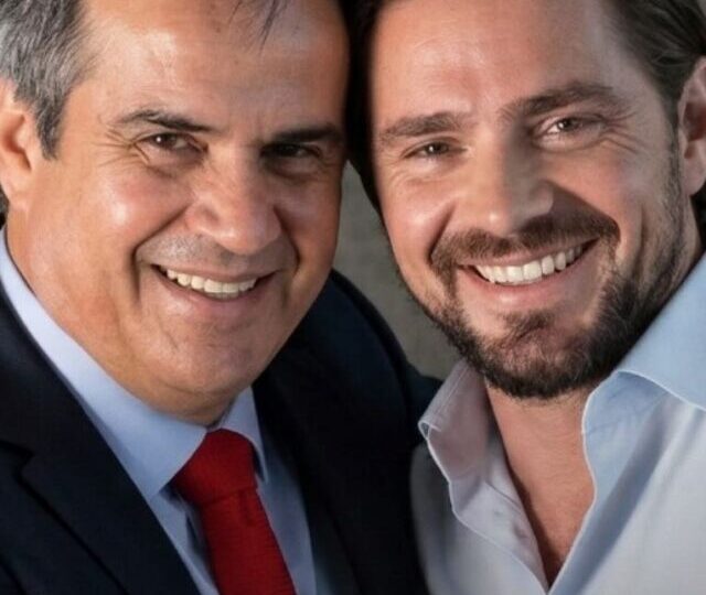 O senador que se enrolou no envelope pardo