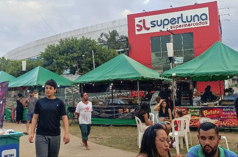 Na tentativa de atrair trabalhadores, supermercado cria escala 5×2 em Betim