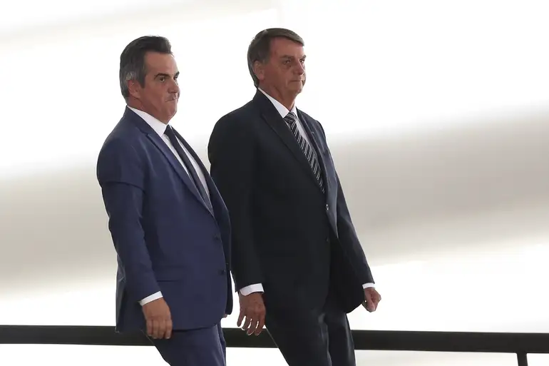 ministro-chefe da Casa Civil, Ciro Nogueira , e o presidente da República, Jair Bolsonaro