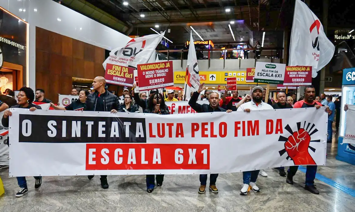 Deputados que votaram contra o fim da escala 6×1