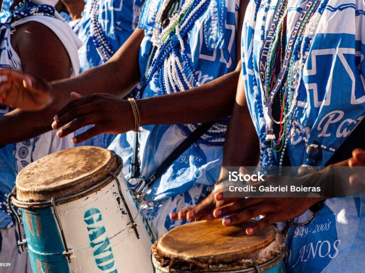Projeto Samba na Praça de Betim estreia no Teresópolis