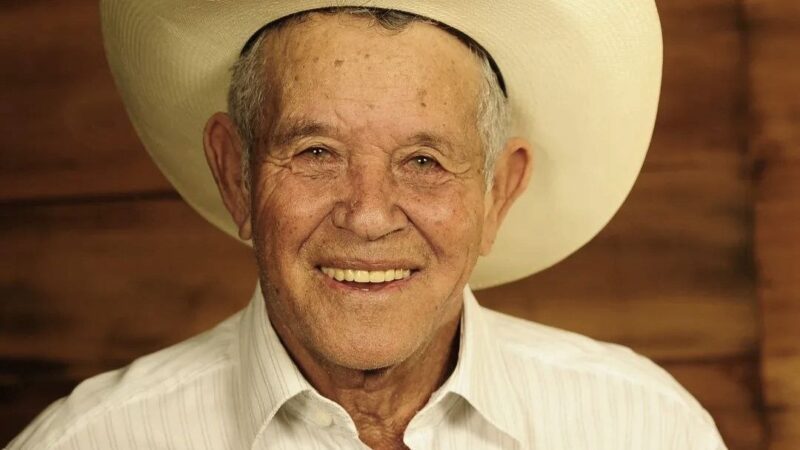Lapinha chega aos 100 anos como uma lenda viva de Betim