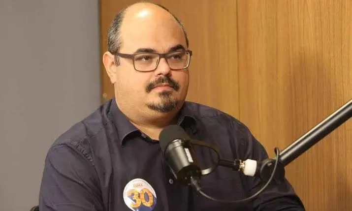 Fechamento da escola João Paulo 