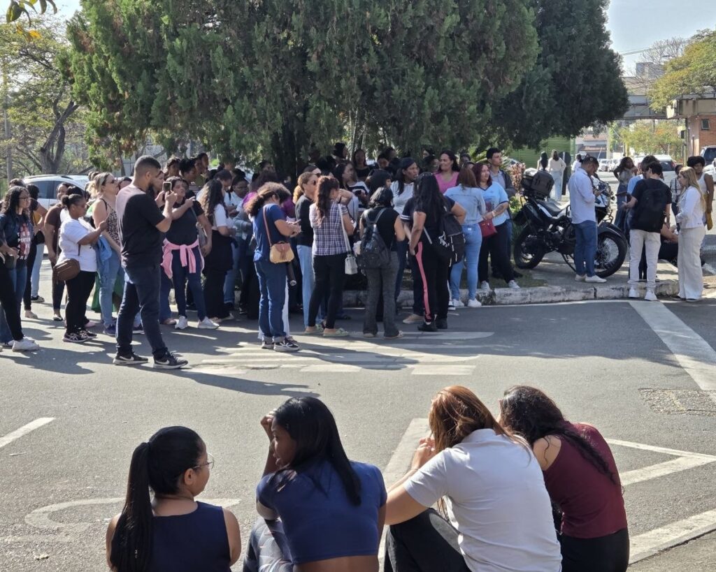 Atendente escolar de Betim