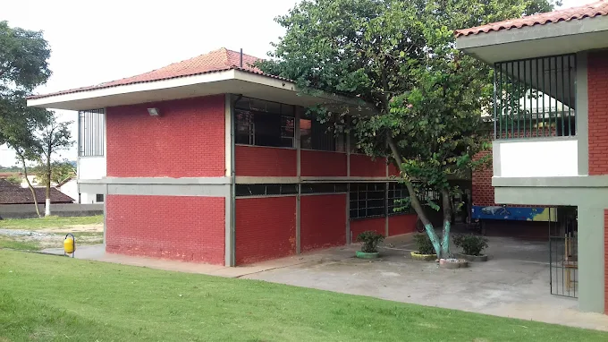Fechamento da escola João Paulo causa pânico nos alunos