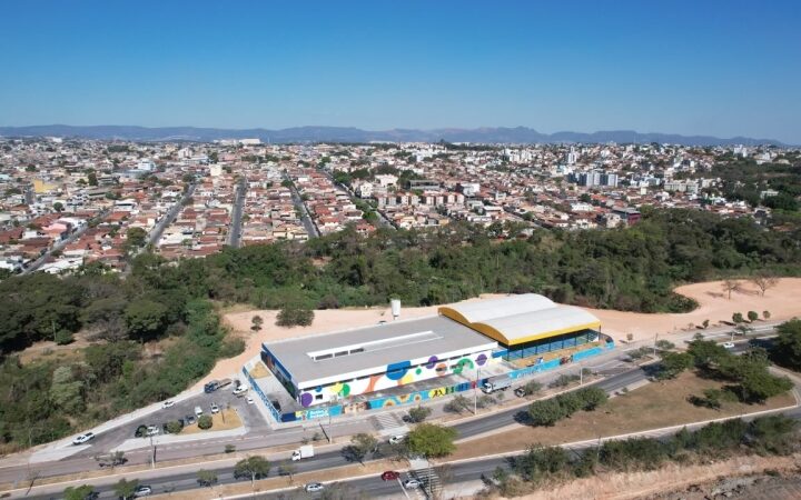 Prefeito inaugura escola inclusiva de Betim neste sábado