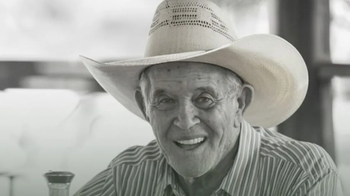 Morre aos 100 anos fundador da Rádio Liberdade
