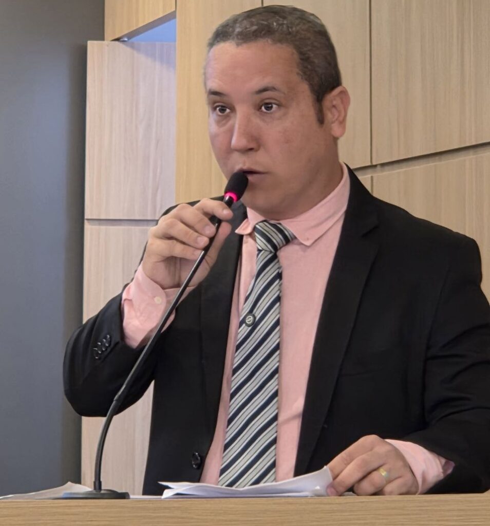 Vereador Tiago Santana no presidente da Câmara de Betim Vereador Tiago Santana no presidente da Câmara de Betim