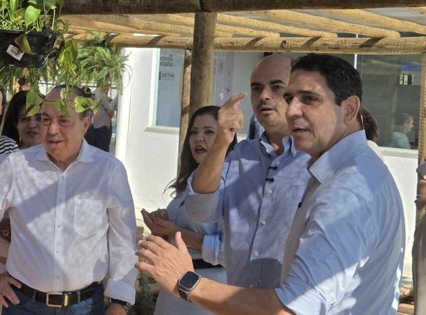 Governador de Minas visita Escola Inclusiva de Betim