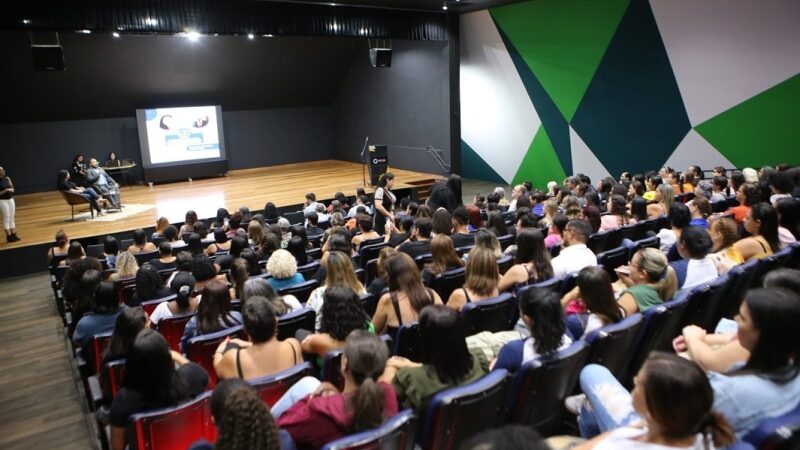 Posse dos servidores em Betim reforça rede ensino