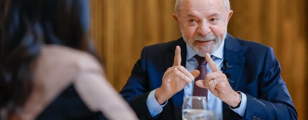 Lula convoca militância para ir às ruas Lula convoca militância para ir às ruas