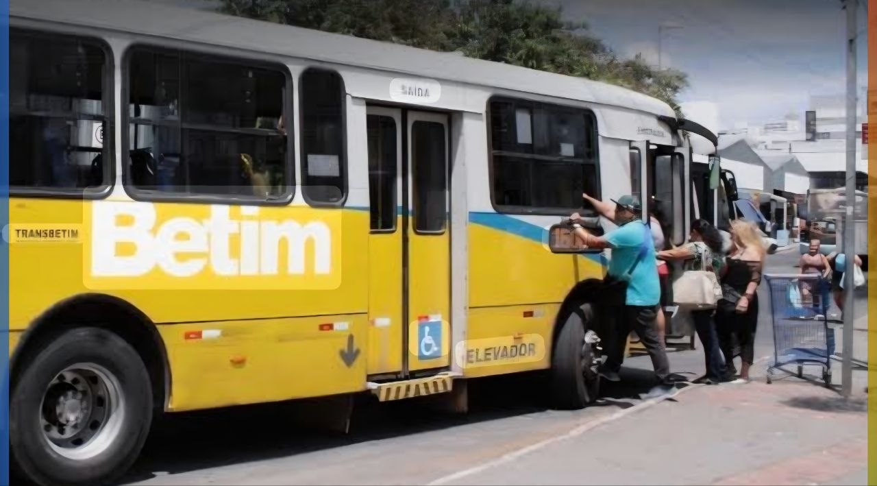 Transporte público em Betim segue sem solução