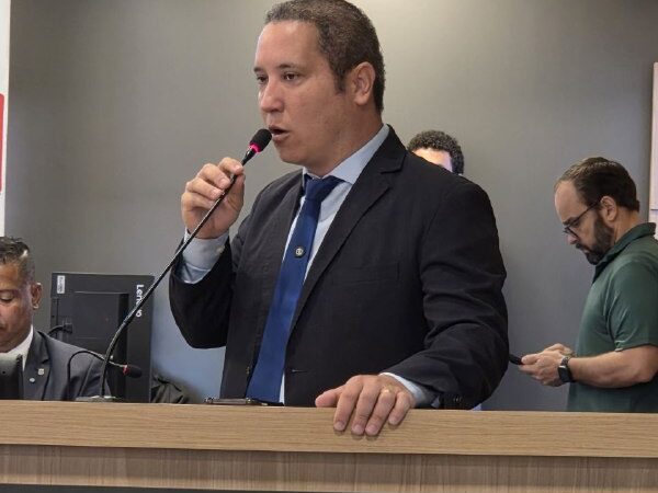 Tiago Santana é confirmado presidente da Câmara de Betim