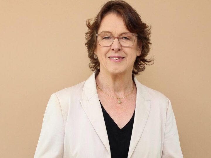 Maria do Carmo volta ao jogo político de Betim após eleição de 2026