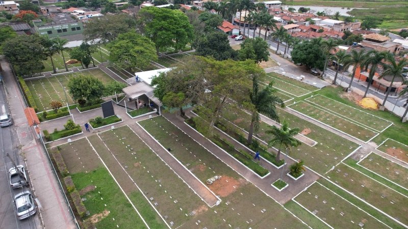 Cemitérios de Betim se preparam para Dia de Finados