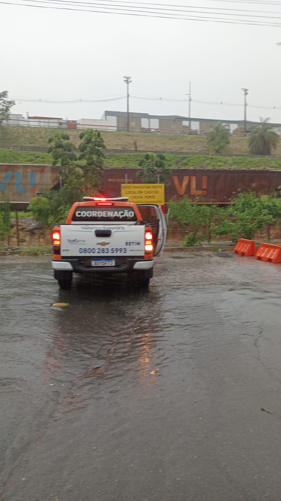 Trincheira do PTB foi interditada em Betim por causa da chuva forte