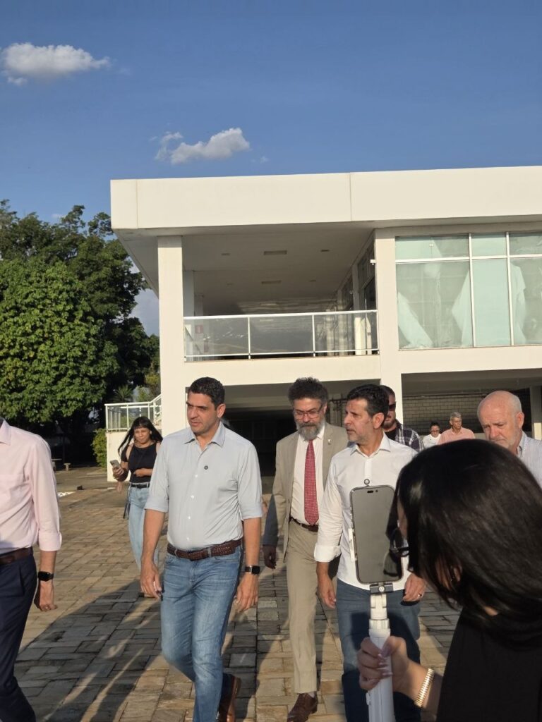 ministro da Educação